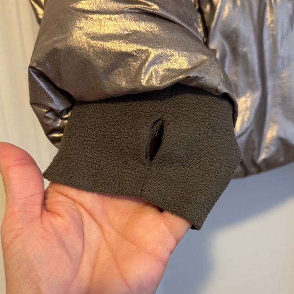 Gap Kids Puffer Jacket - Picture 2 of 6